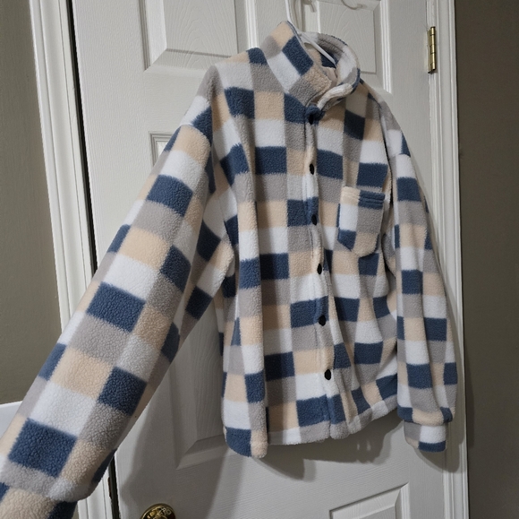 Checkered Grid Oversized Fuzzy Teddy Jacket, Button Close, Collared, Unisex, EUC - Picture 3 of 8
